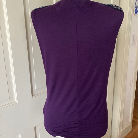 twenty-one Sleeveless Cowl Neck Knit Top w Embellished Shoulders SIZE S/P - Picture 8 of 13